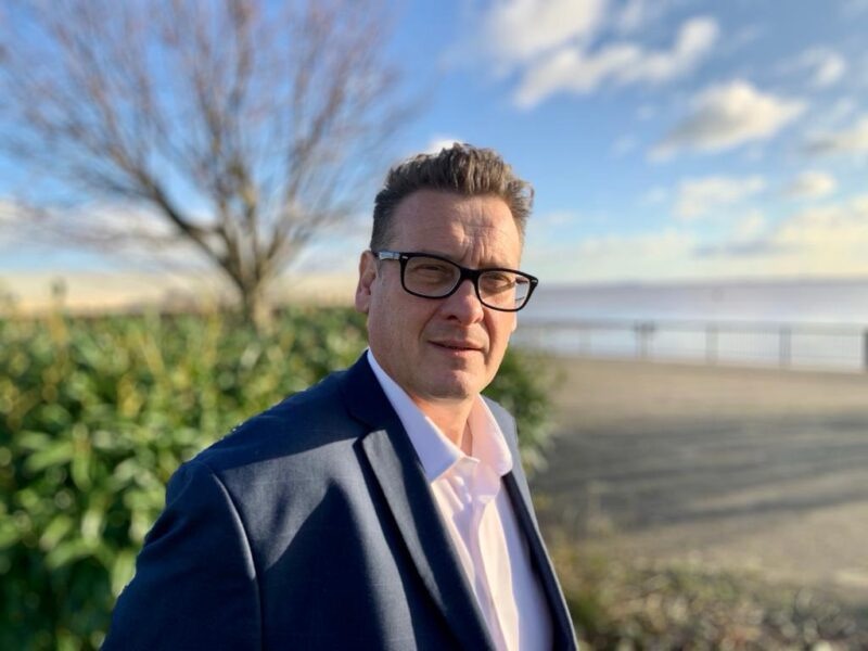 Labour Suspends Whip from MP Karl Turner for Defying Party on Jury Trials